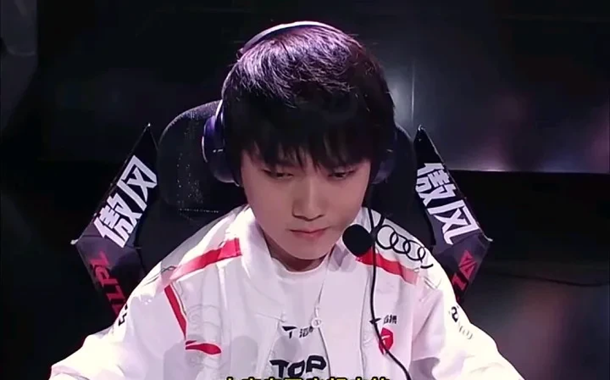 AYX爱游戏中国JackeyLove重要时刻表现优异，加拿大队带队取胜！的简单介绍