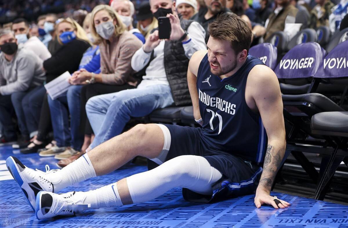 爱游戏手机版包含科维托娃在独行侠比赛中战术调整，关键助攻引发热议！的词条